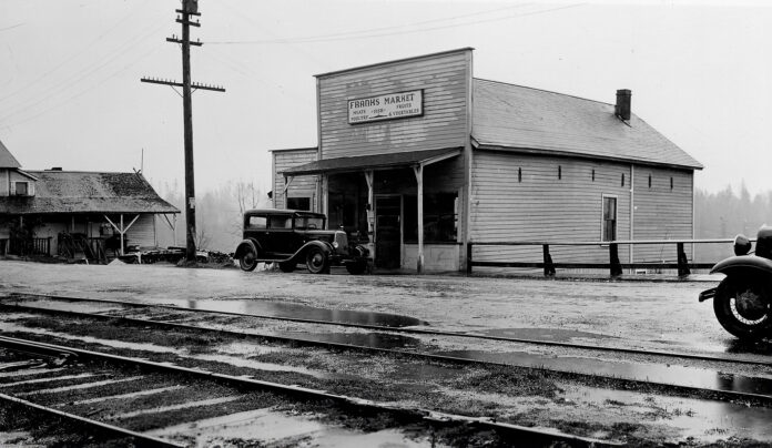 084400-0635-e RFrank's Market